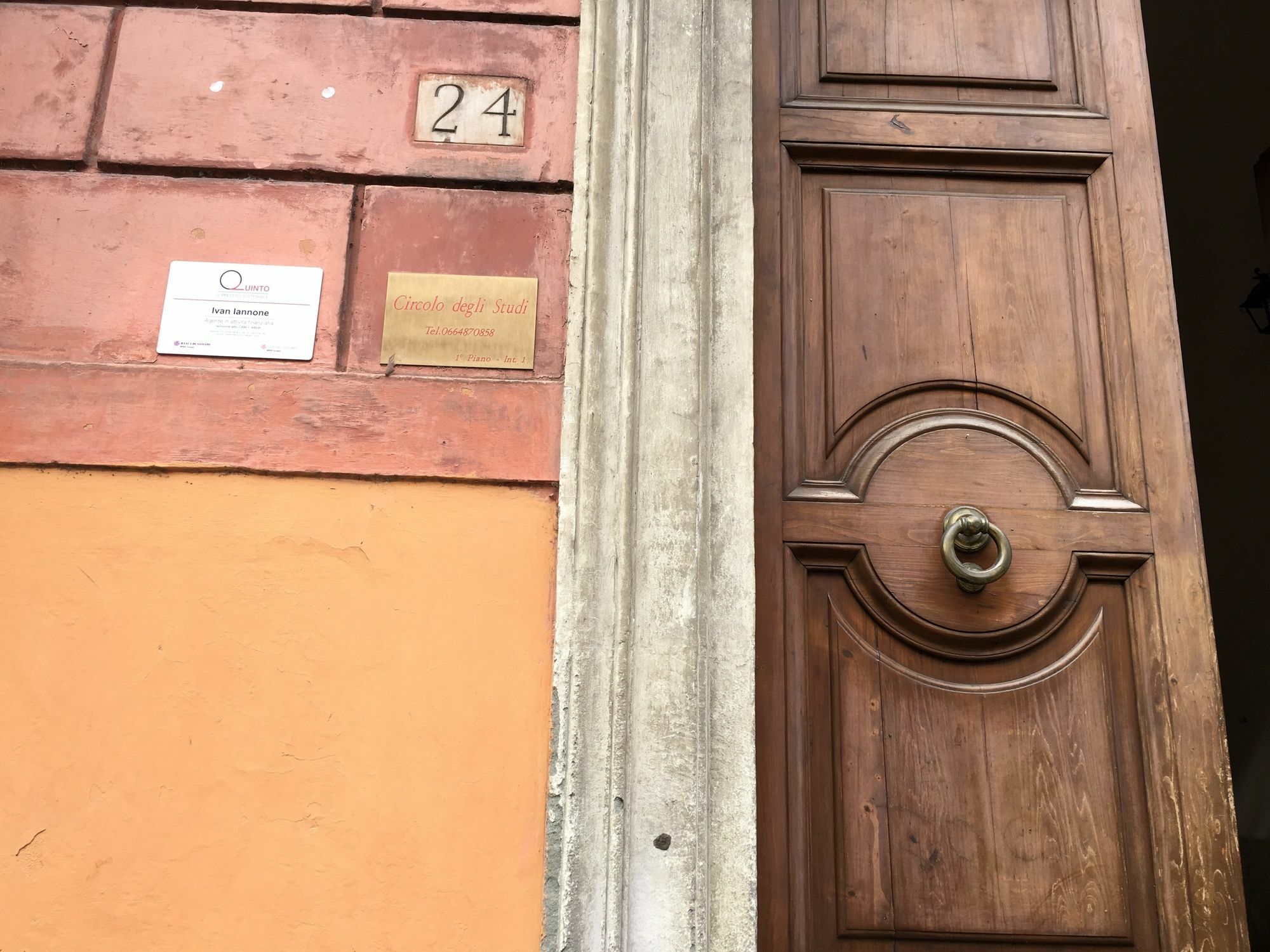 Готель Rome Terminal House Екстер'єр фото